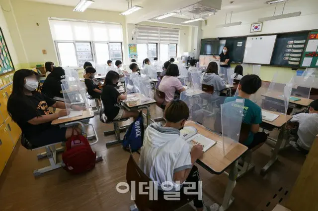 韓国大学入試、英語リスニング試験時間「航空機離着陸全面統制」（画像提供:wowkorea）