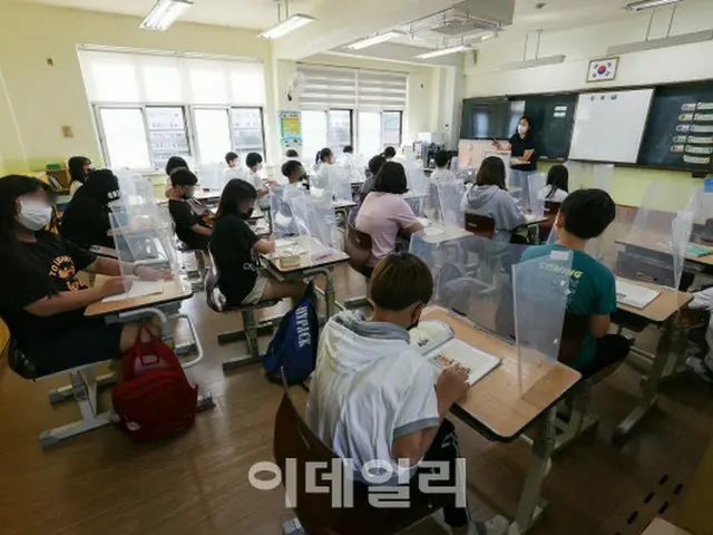 韓国大学入試、英語リスニング試験時間「航空機離着陸全面統制」（画像提供:wowkorea）