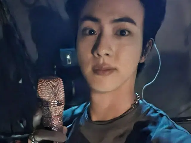JIN（BTS）、米AMAステージのビハインド明かす 「爆竹にびっくり」（画像提供:wowkorea）
