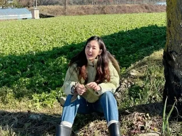 女優チェ・ジウ、飾らない日常を公開…作業着姿でも輝く美貌（画像提供:wowkorea）