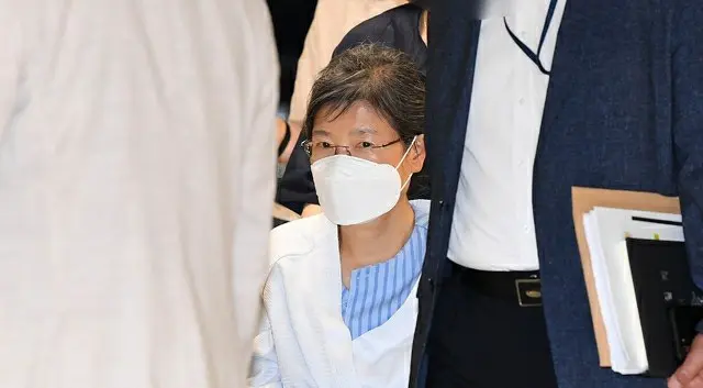 収監中の朴槿恵前大統領、また「持病治療」のため入院＝韓国　（写真は2019年に入院する際の朴槿恵前大統領/画像提供:wowkorea）