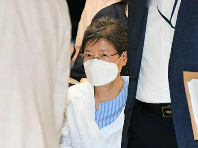 収監中の朴槿恵前大統領、また「持病治療」のため入院＝韓国　（写真は2019年に入院する際の朴槿恵前大統領/画像提供:wowkorea）