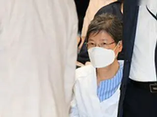 収監中の朴槿恵前大統領、また「持病治療」のため入院＝韓国