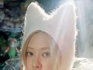 ROSE（BLACKPINK）、人形じゃないの？ かわいすぎてギュッとしたい！