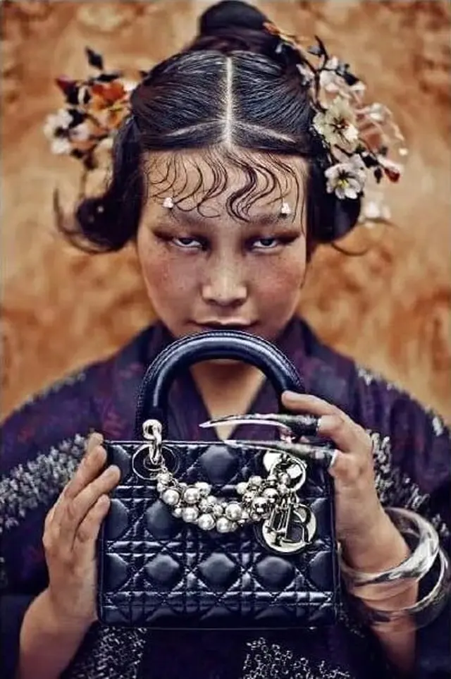 「侮辱だ」…中国人が怒った展示会写真にDior側＆写真家が謝罪「未熟で無知だった」＝韓国報道（画像提供:wowkorea）