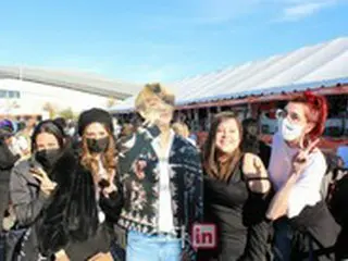 早くも盛り上がるLA…「BTS（防弾少年団）」のファンたちがグッズ購入の列「待っているだけで楽しい」＝米で4日間のオフライン公演開催目前