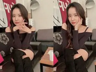 モデルのチェ・ヨンス、オフショルダーのワンピースを着てポーズ…「どの写真が一番良いですか？」