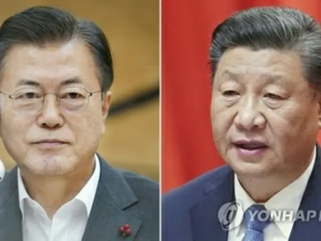 文大統領（左）と習氏（青瓦台提供、中国・新華社資料写真）＝（聯合ニュース）≪転載・転用禁止≫