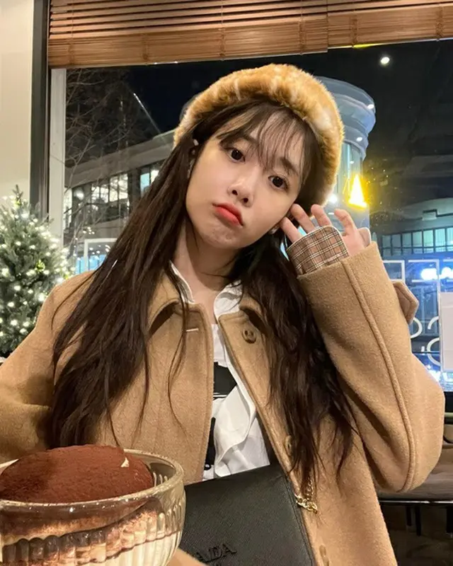 ガールズグループ「LOVELYZ」出身のユ・ジエがずば抜けた美貌を披露した。（画像提供:wowkorea）