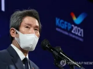 韓国統一相が北朝鮮に呼びかけ　「９１年合意に戻り停戦から終戦に」