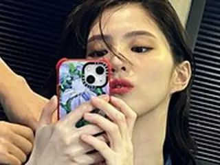 女優ハン・ソヒ、並外れた美貌でセルフィーを公開…ラフなスウェット姿でギャップのある魅力も