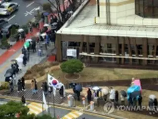 韓国の新規コロナ感染者7850人・重症者964人　ともに過去最多