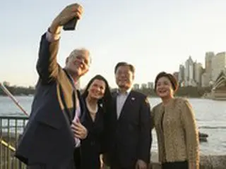 文大統領の豪訪問、新型コロナ再拡大中に「ただの外遊」とバッシング報道…大統領府が反論