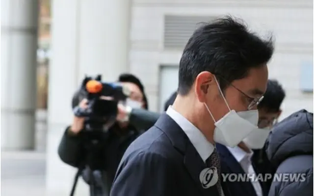 今月16日、ソウル中央地裁を訪れた李氏（資料写真）＝（聯合ニュース）