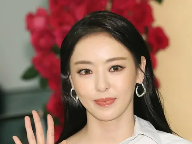 女優イ・ダヒ、ドラマ撮影中に首を負傷…バラエティ番組の制作発表会に不参加（画像提供:wowkorea）