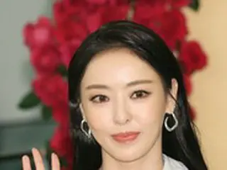 女優イ・ダヒ、ドラマ撮影中に首を負傷…バラエティ番組の制作発表会に不参加