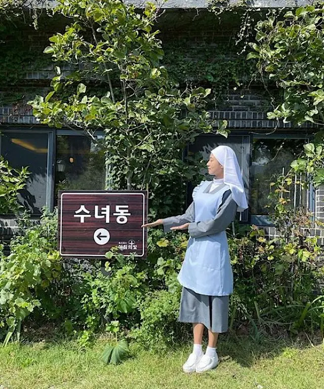 ボラ(元SISTAR)、修道女に変身した近況…「落ち着いた雰囲気のまなざし」（画像提供:wowkorea）