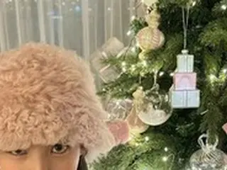 ナヨン（TWICE）、くっきりとした鎖骨…セクシー美を見せつける