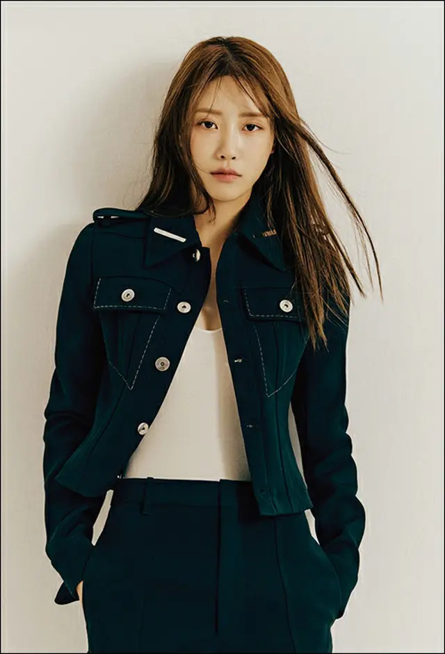 イ・ミジュ(元LOVELYZ)、これまでと違ったシックな雰囲気のグラビア披露（画像提供:wowkorea）