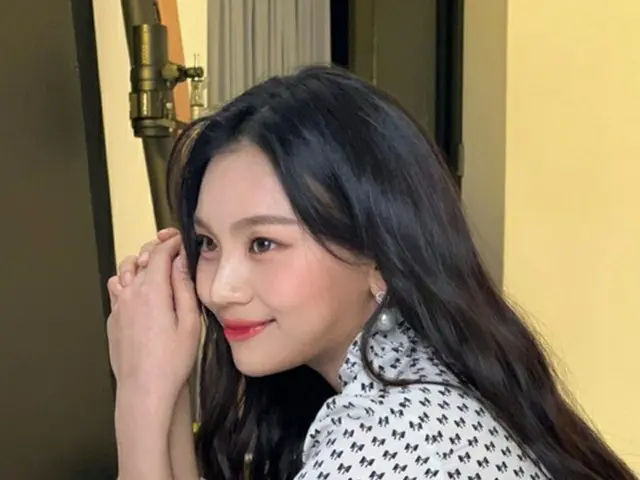 「VIVIZ」オムジ、再デビューを控えてますます綺麗に「人生最高の一枚」（画像提供:wowkorea）