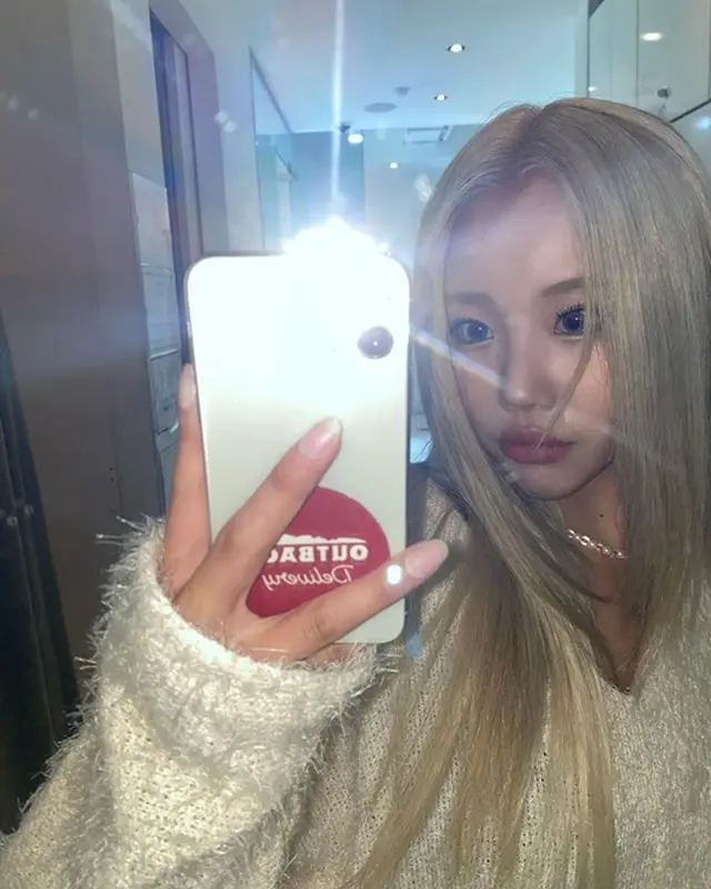 グループ「MOMOLAND」のメンバージュイが美しいビジュアルを披露した。（画像提供:wowkorea）