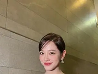 キム・セジョン（元gugudan）、授賞式のドレス公開…ビジュアルが限界突破