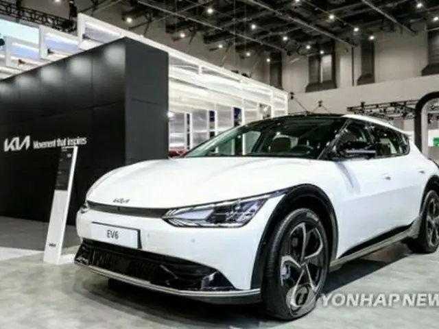 起亜のＥＶ専用車「ＥＶ６」（資料写真）＝（聯合ニュース）