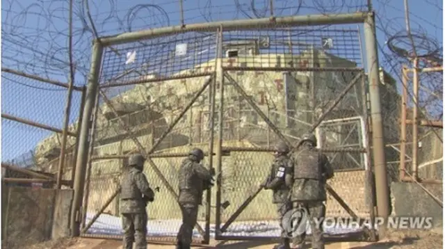当局は南北軍事境界線を越えて北朝鮮入りした人物を２０年に脱北した男性と同一人物と判断した＝（聯合ニュースＴＶ）