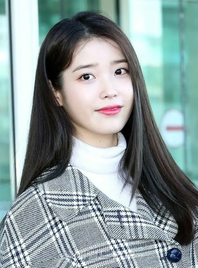 歌手IU、ヤンピョン郡に1千万ウォンを再び寄付…昨年一年間の寄付だけで16億ウォン以上（画像提供:wowkorea）
