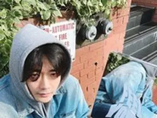 俳優クォン・サンウ、家族の元を離れ韓国で自主隔離中…妻ソン・テヨン「元気にしてる？」