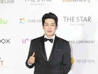 “イカゲーム出演”俳優ホ・ソンテ、ハンアルムカンパニーと再契約…「10年の信頼を基盤に」