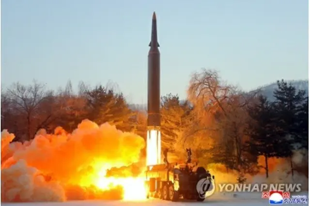 朝鮮中央通信は、国防科学院が5日に「極超音速ミサイル」の発射実験を行ったと報じた＝（朝鮮中央通信＝聯合ニュース）≪転載・転用禁止≫