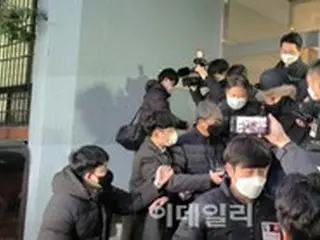 酒に酔ってスタッフを棒で刺して死亡させた代表、殺人容疑で送検＝韓国