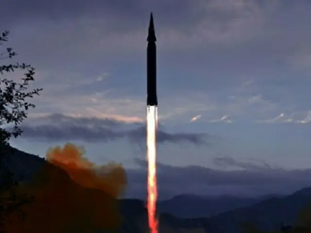 北朝鮮が発射した飛翔体、日本「700キロ未満」韓国「700キロ以上」とそれぞれ発表（画像提供:wowkorea）