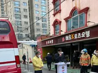「午後9時頃に解体用クレーン搬入...残骸排除に最大限集中」＝韓国