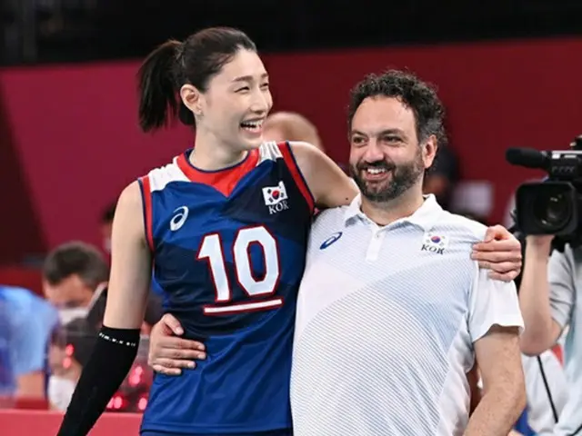 “バレーの女帝”キム・ヨンギョン、ラバリーニ監督の再出発を応援「監督が最高」（画像提供:wowkorea）