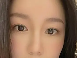 “イ・スンギの恋人”女優イ・ダイン、シックな表情の近況写真を公開