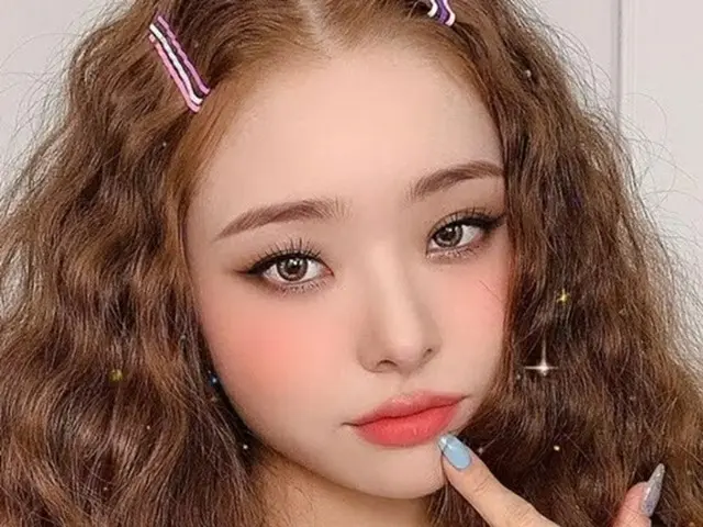 YouTuberソン・ジアがハイブランドの「コピー商品」着用で国際的に注目を浴びている（画像提供:wowkorea）