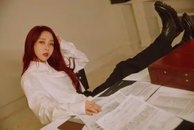 ムンビョル(MAMAMOO)、新曲「LUNATIC」のMVがYouTubeのトレンディングワールドワイドチャートで2位に（画像提供:wowkorea）