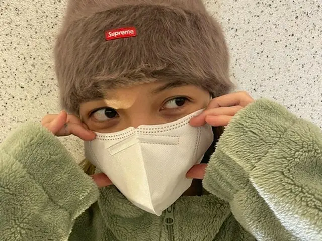 ジミン（元AOA）、明るい表情でSNSを更新…“頬ハート”のポーズも（画像提供:wowkorea）