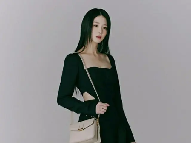 あふれる協賛・広告　「脱出おひとり島」シン・ジヨン人気者（画像提供:wowkorea）