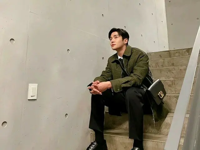 「SF9」のメンバー、ロウンが優越したスタイルを見せつけた（画像提供:wowkorea）