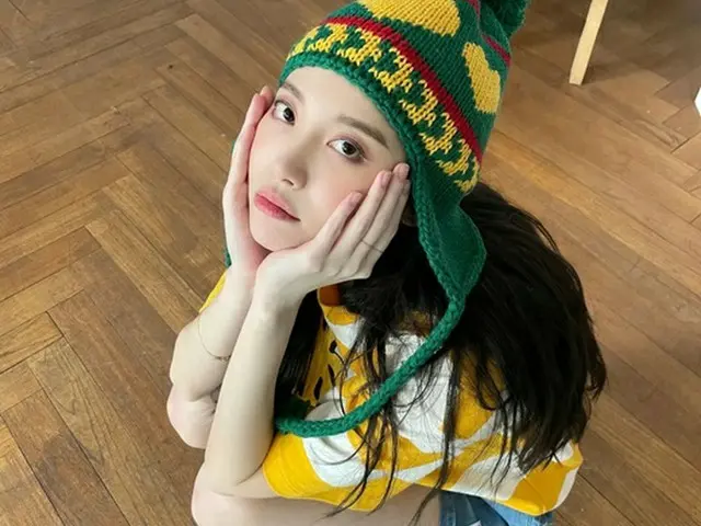 ユラ（Girl’s Day）、夏スタイルにニット帽「頭は暖か」（画像提供:wowkorea）