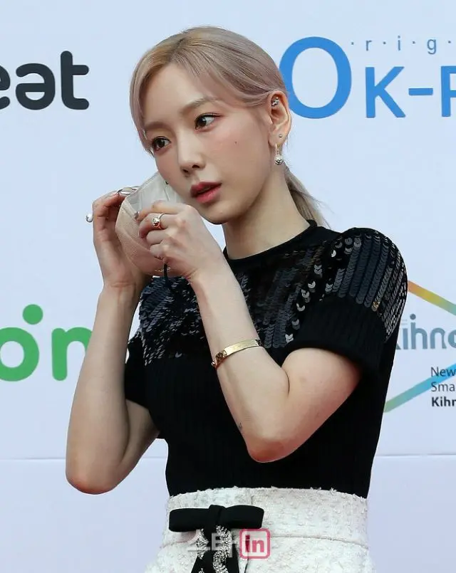 「少女時代」テヨン、“ことしの歌手賞”を受賞し「会いたい」と天国の父にメッセージ…「第11回ガオンチャートミュージックアワード」（画像提供:wowkorea）