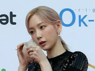 「少女時代」テヨン、“ことしの歌手賞”を受賞し「会いたい」と天国の父にメッセージ…「第11回ガオンチャートミュージックアワード」