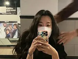 女優ハン・ヒョジュ、俳優イ・グァンスが補正した写真を公開…清純美貌に視線が集まる