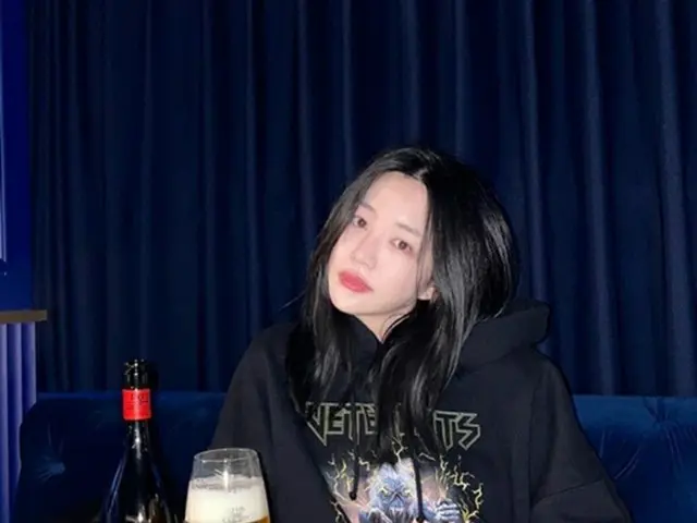 女優イ・ユビ、意外とお酒好き？…きょうのメニューはピザ＆ビール（画像提供:wowkorea）