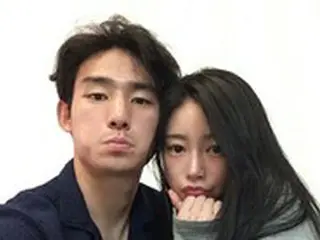 “11月結婚”ソヨン（元T-ARA）、9歳年下のサッカー選手と超密着カップル写真公開