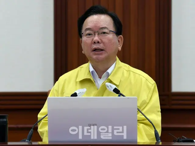 韓国首相「現行の防疫措置を2週間延長…50代にも経口用治療剤を処方」（画像提供:wowkorea）