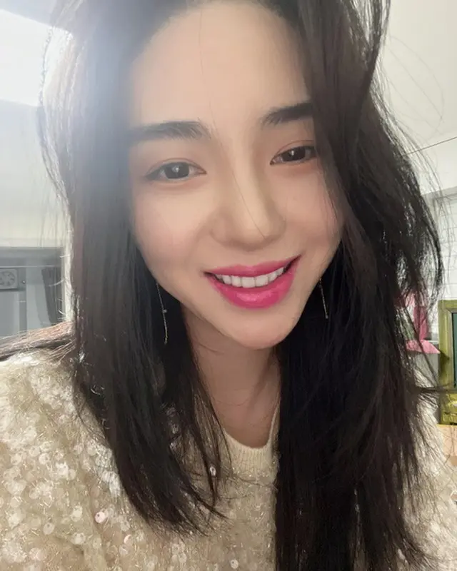 グループ「AOA」出身のクォン・ミナがYouTuberへの挑戦を予告した。（画像提供:wowkorea）